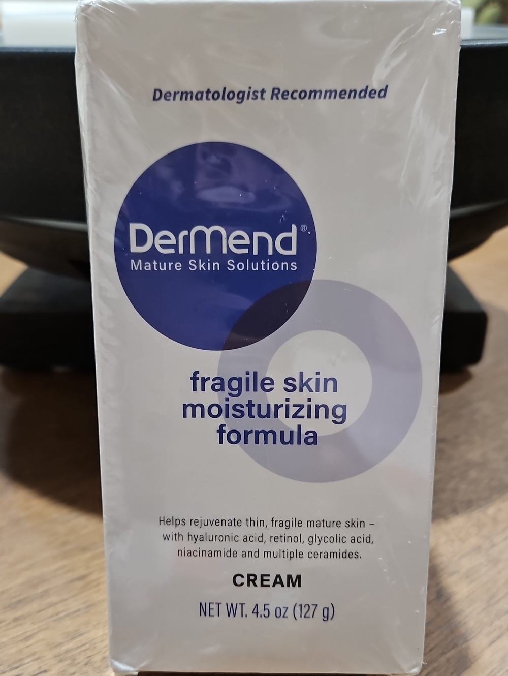 DerMend Fragile Skin Moisturizing Cream - White/Purple